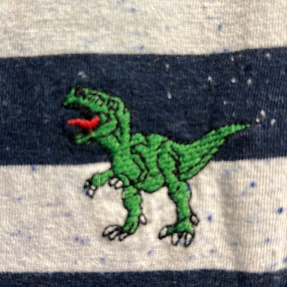 🦖 Dinosaur striped blue and white L  tshirt